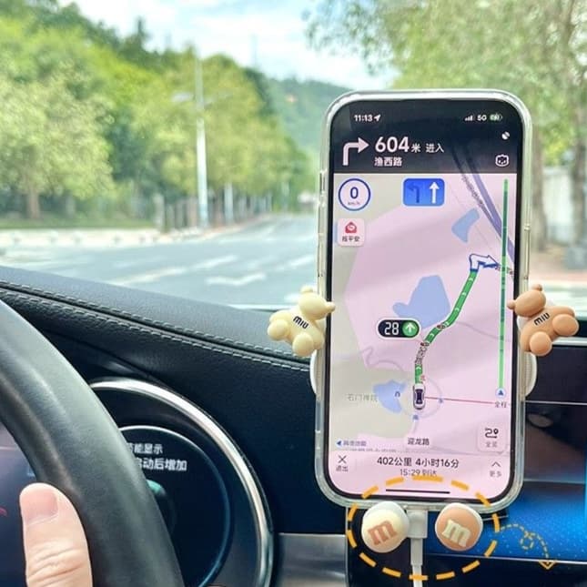 スマホホルダー　車 うさぎとお花の可愛い吸盤式スタンド