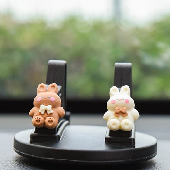 スマホホルダー　車 かわいい動物フィギュアスマートフォンスタンド