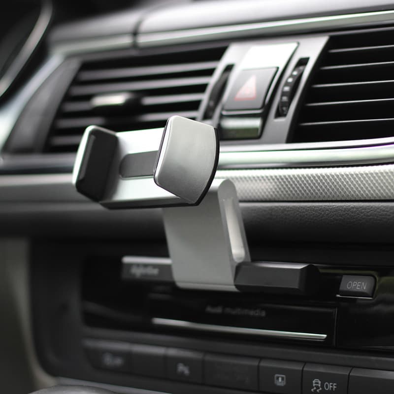 スマホホルダー　車 片手で簡単エアコンスマートフォン取付器